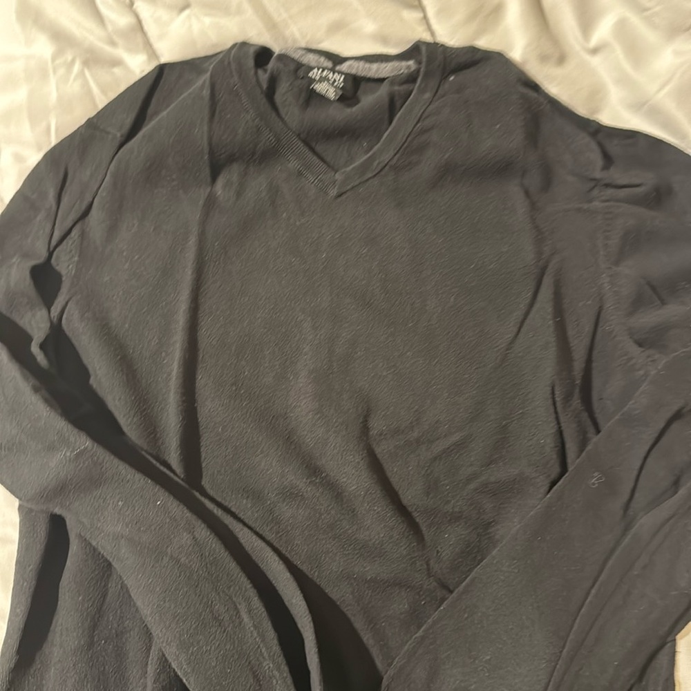 Alfani v neck sweater